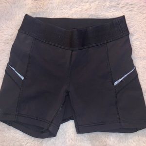 Lululemon reflective short biker shorts